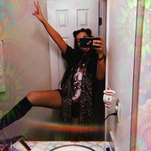 Meet your Posher, Jana